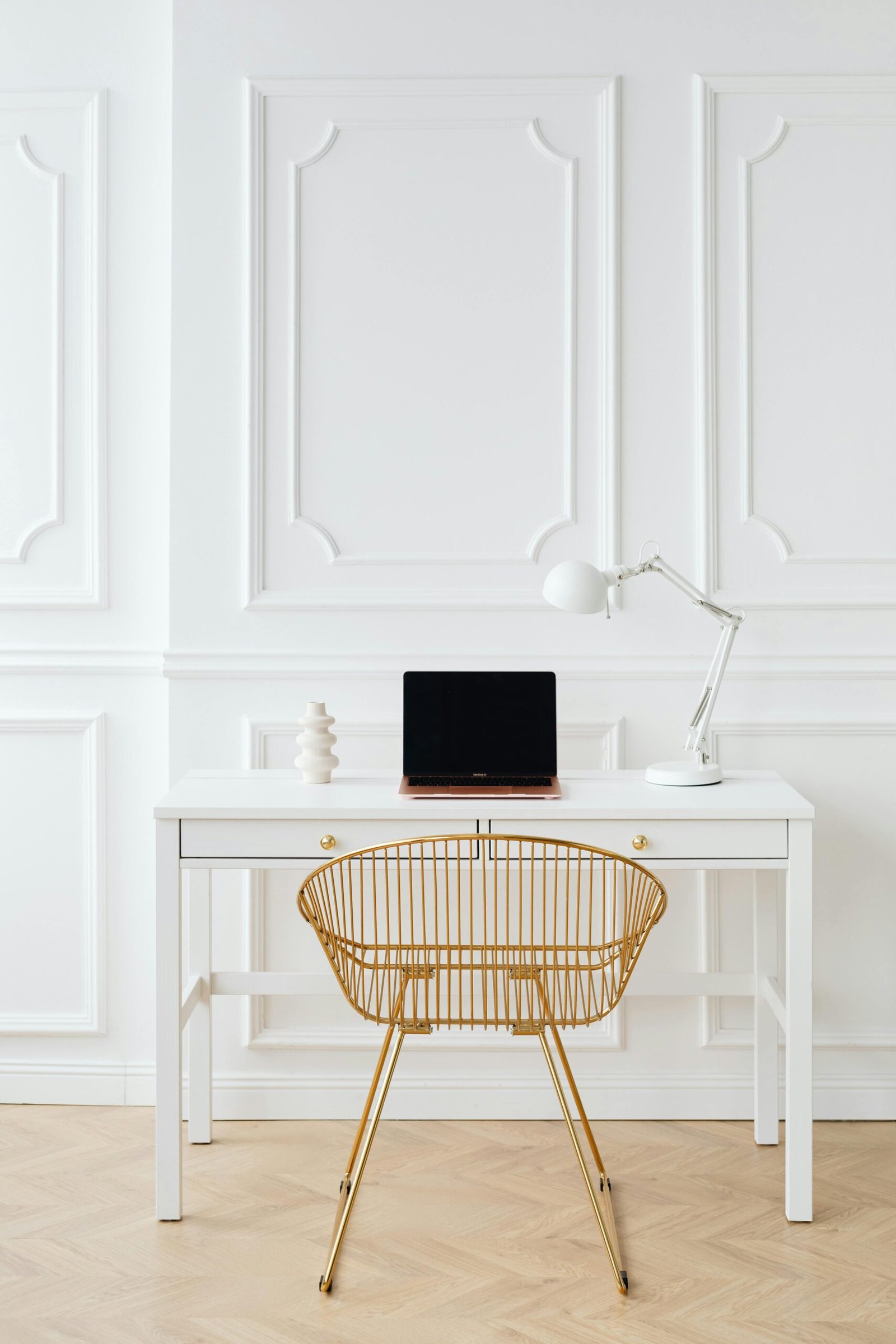 Neatly organized desk with study materials, illustrating the importance of a clean work environment for boosting study motivation.